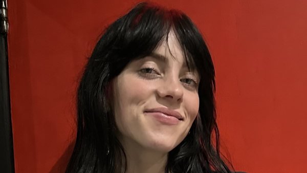 Billie Eilish recibió el BRIT Billion Award