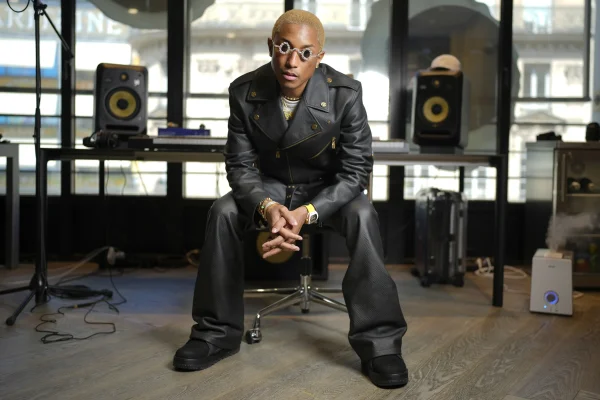 Pharrell Williams sorprende con un nuevo disco