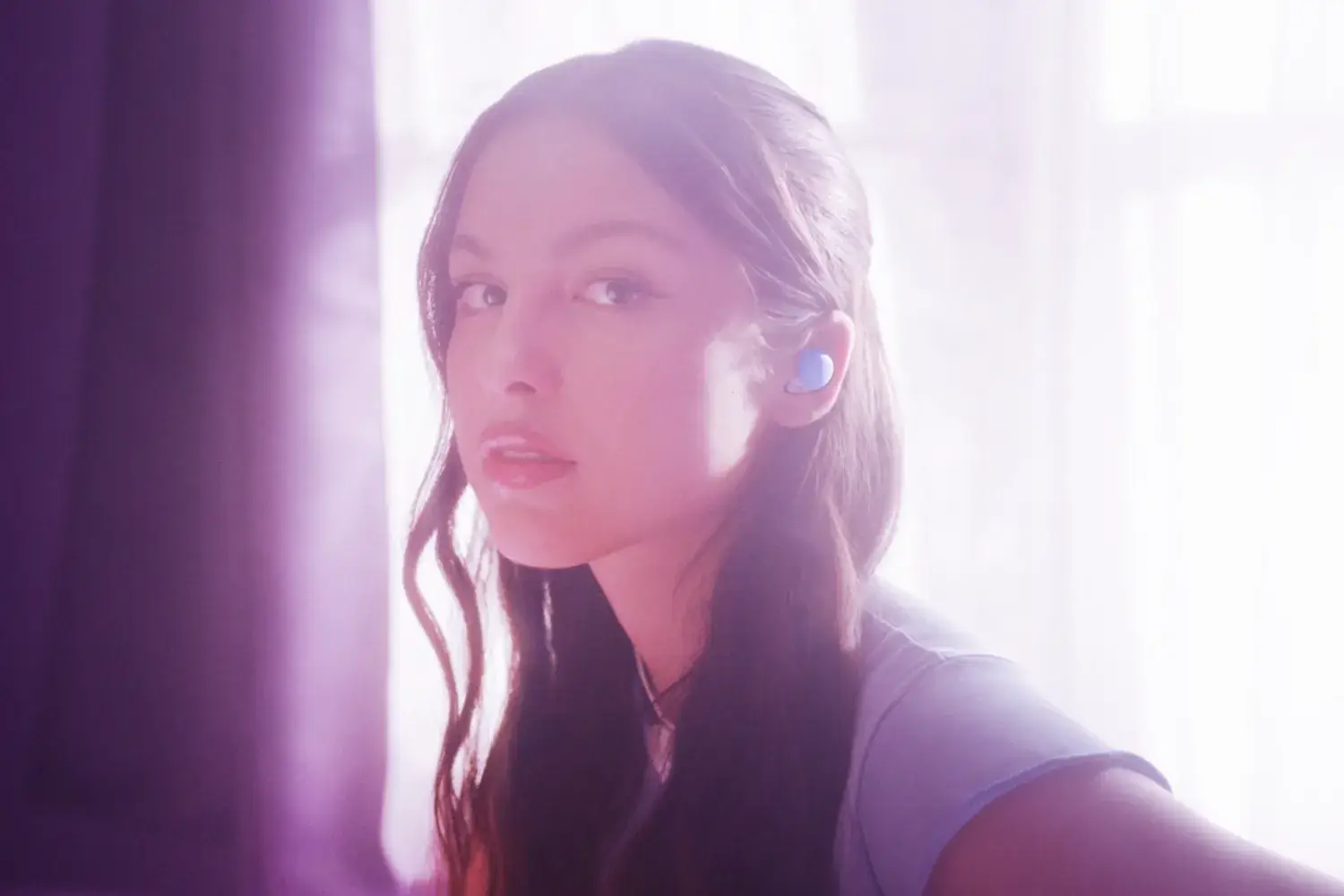 Olivia Rodrigo y Sony Electronics lanzan unos auriculares especiales