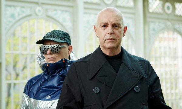 Pet Shop Boys acusó a Drake de samplear sin permiso