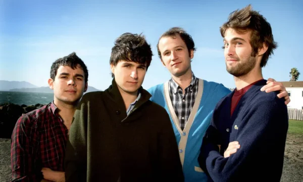 Vampire Weekend: Nuevas canciones y videos