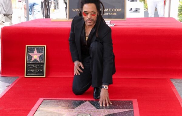 Lenny Kravitz ya tiene su estrella en el Paseo de la Fama
