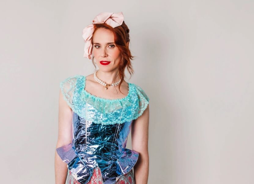 Kate Nash estrenó un nuevo single y un video con su novio