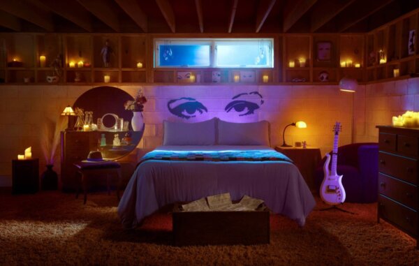 Airbnb alquila las casas de “Purple rain” y “Up”