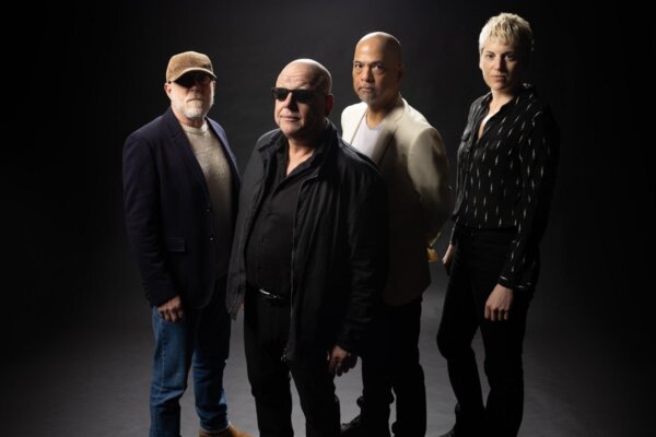 Pixies comparte dos nuevos singles