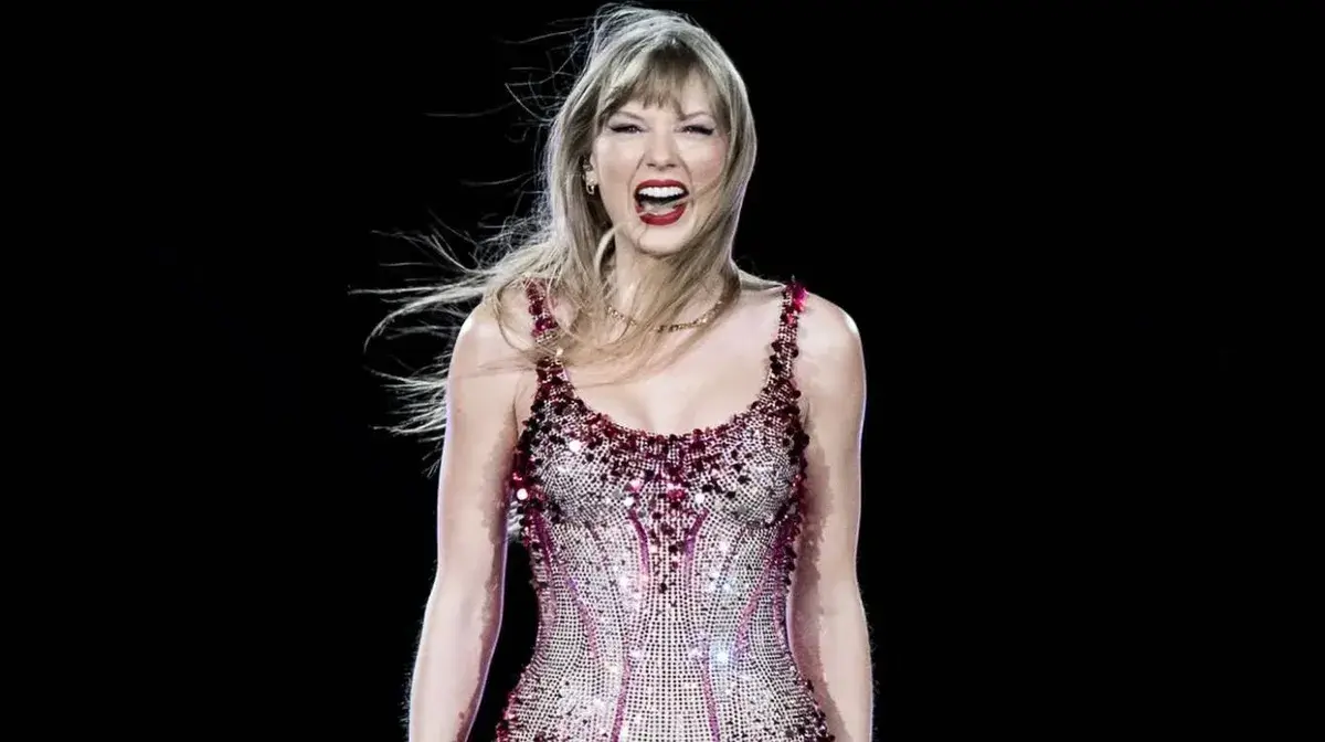 Taylor Swift gana el premio Artista Global