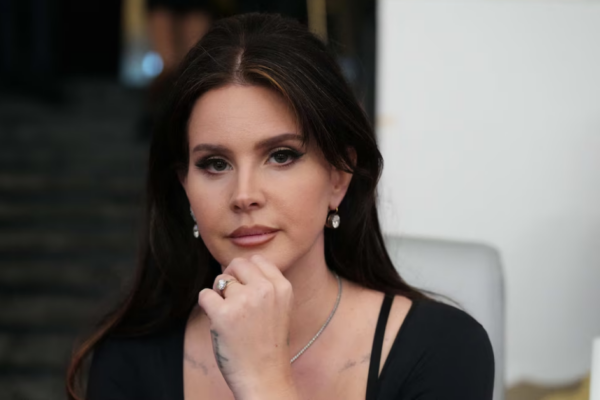 Lana Del Rey se casó en secreto en Luisiana
