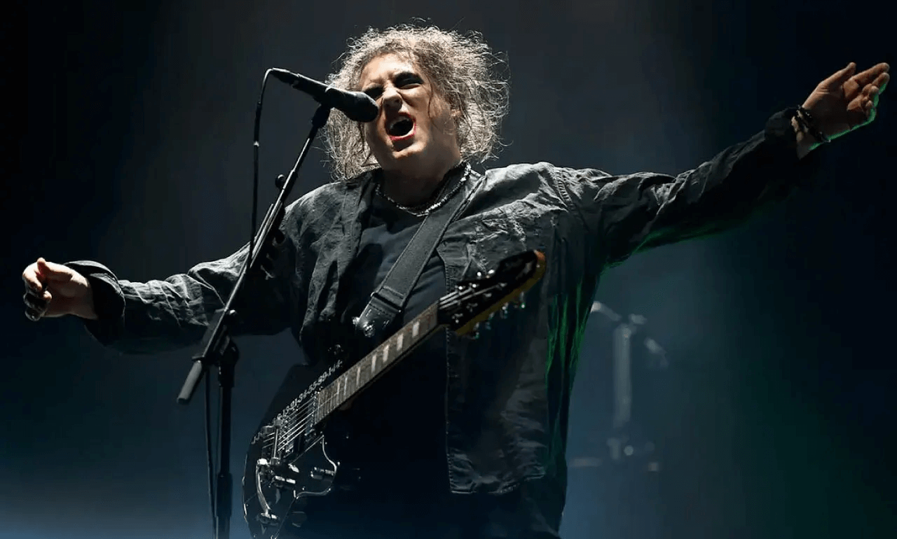 The Cure consigue su primer álbum número uno en 32 años
