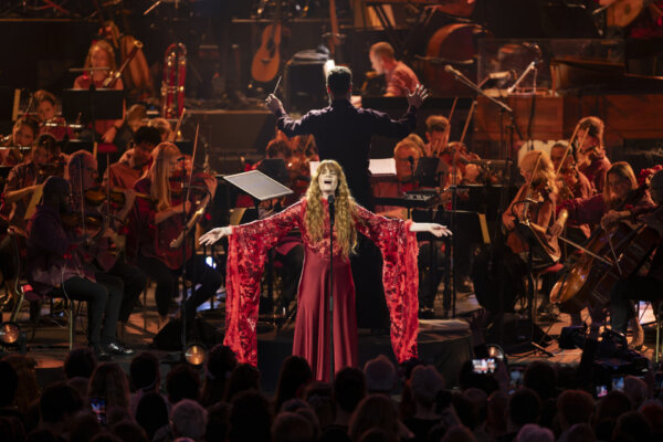 Florence+The Machine anuncia un álbum en vivo