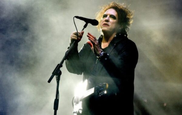 The Cure lanza un álbum en vivo con fines benéficos
