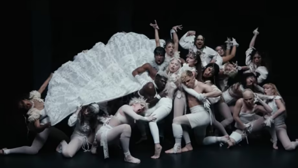 “Abracadabra”, otro adelanto de lo nuevo de Lady Gaga