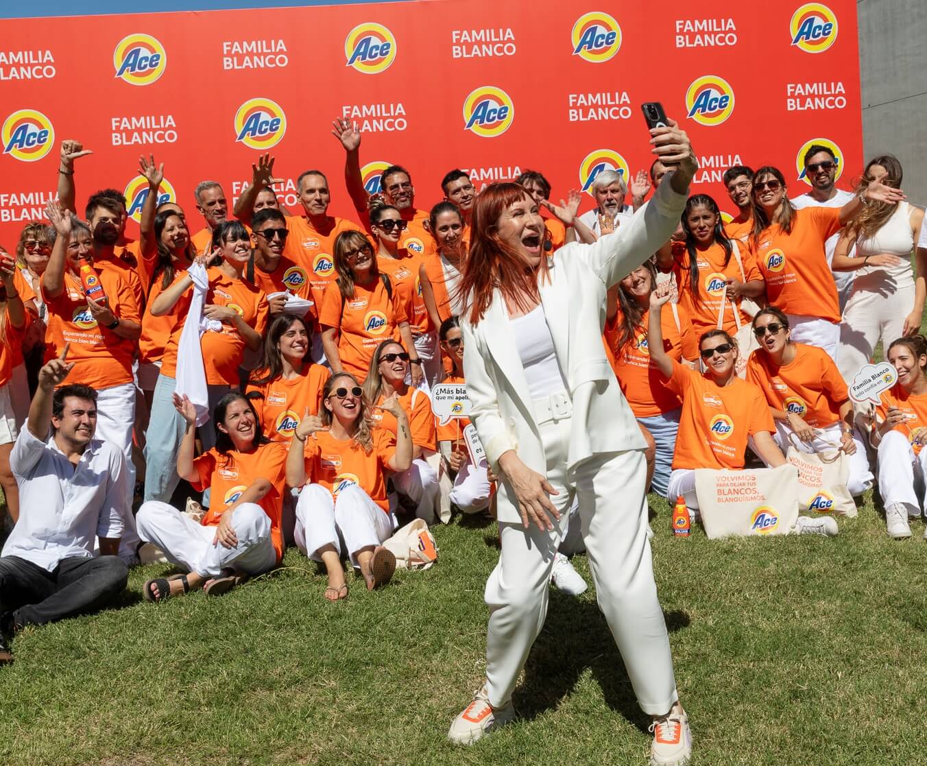 DREAMCO relanza ACE: el regreso de un clásico del lavado y la ropa blanca