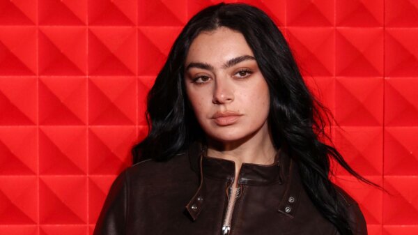 Comenzó el rodaje de la próxima película de Charli XCX