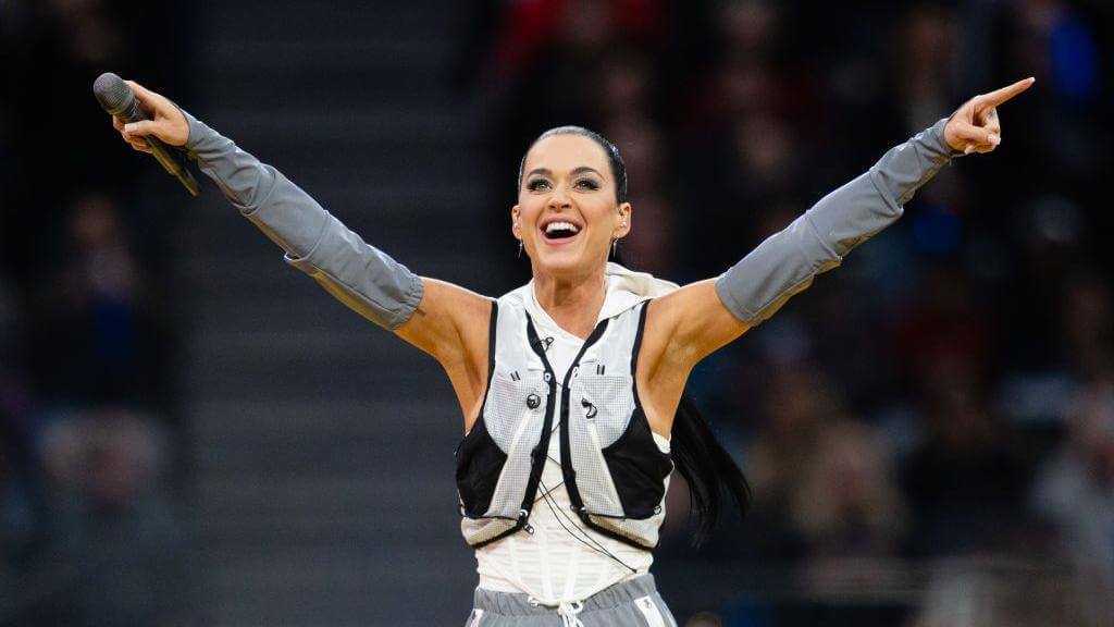 Katy Perry viajará al espacio en una misión de Blue Origin