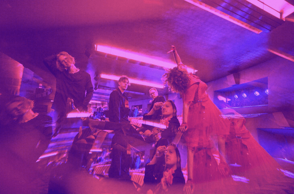Arcade Fire anuncia su nuevo álbum “Pink Elephant”