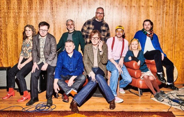 Pulp anuncia el lanzamiento de “More”, su álbum de regreso