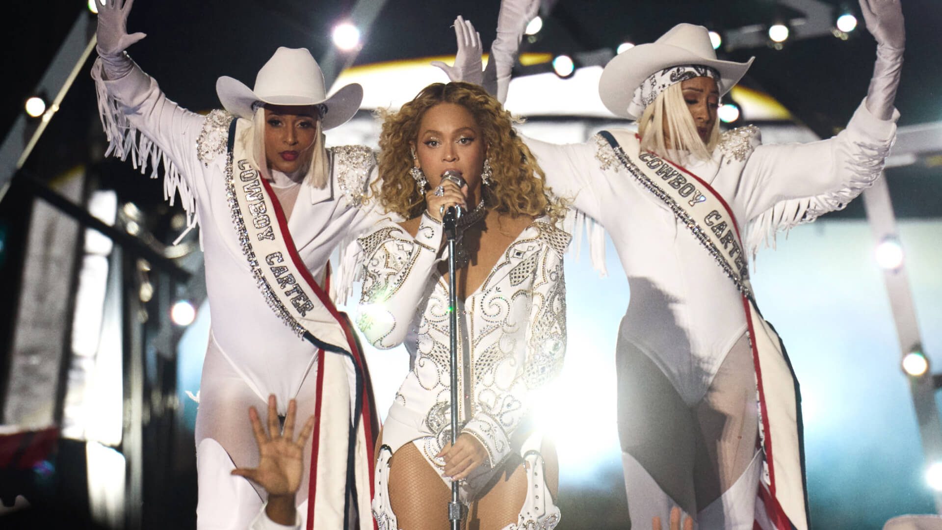 Beyoncé ayuda a una pareja a revelar el sexo de su bebé