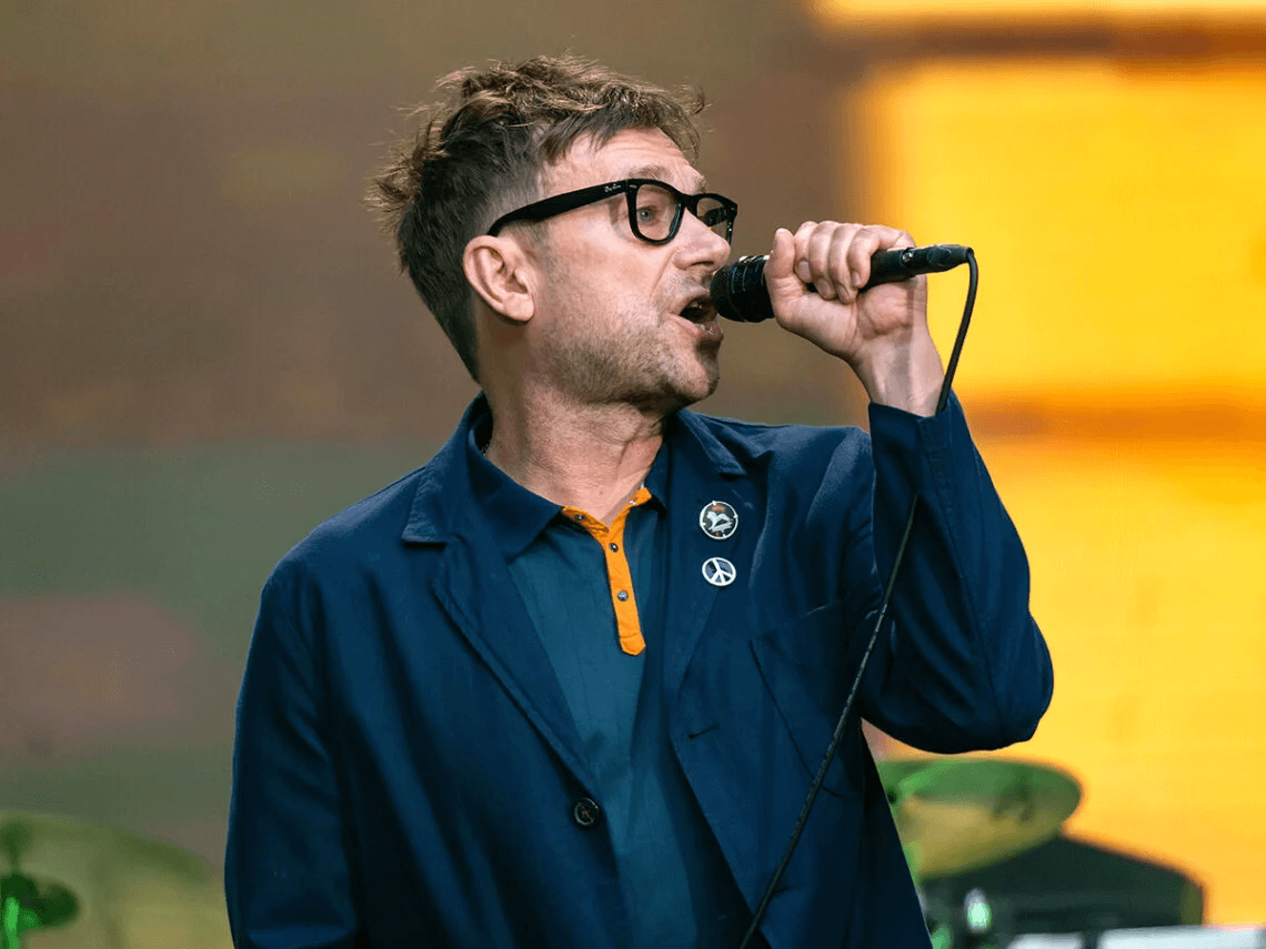 Damon Albarn canta en español con el colectivo Africa Express